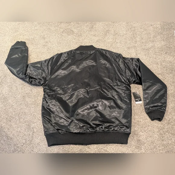 NWT Mitchell & Ness Hardwood Classic Jacket Size XL Atlanta Hawks NBA BLACKOUT - Picture 12 of 13